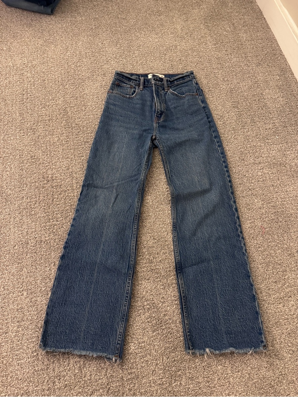 Abercrombie & Fitch the 90s relaxed jeans high rise